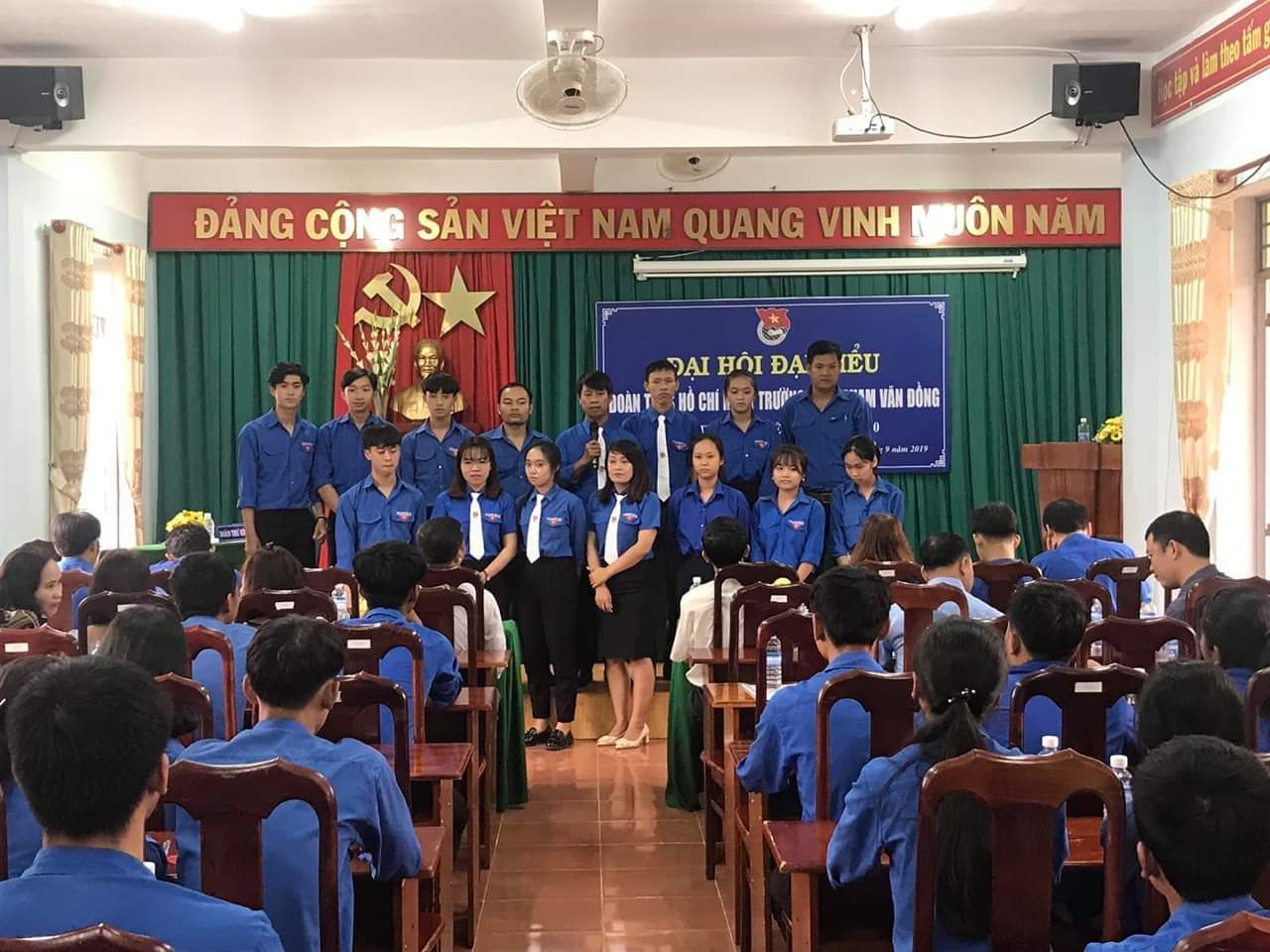 ĐẠI HỘI ĐẠI BIỂU ĐOÀN TNCS HỒ CHÍ MINH TRƯỜNG THPT PHẠM VĂN ĐỒNG, LẦN THỨ XI NHIỆM KỲ 2019-2020